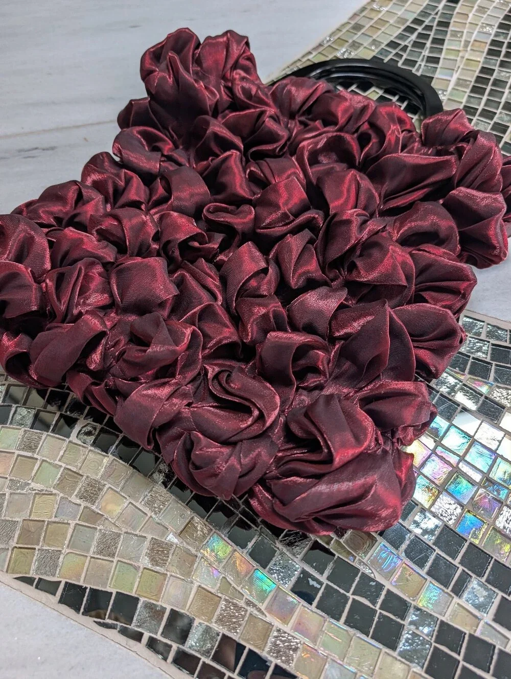 funky SARAH LARSON burgundy ruffle handbag purse art to wear